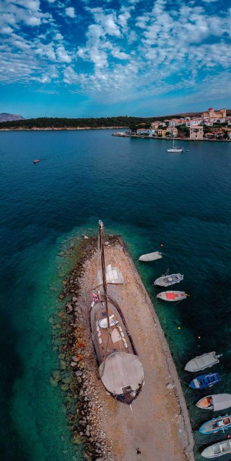 Penny'S Beach Cottage Galaxidi Bagian luar foto