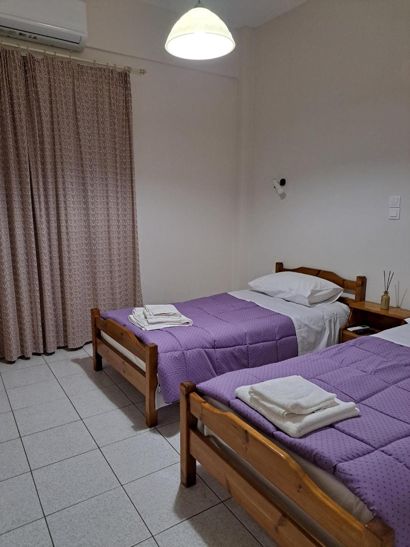 Penny'S Beach Cottage Galaxidi Bagian luar foto